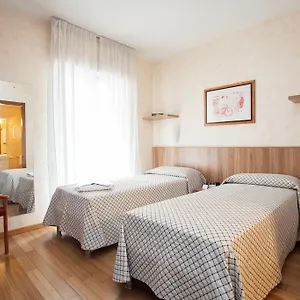 Desenzano 3*, Milan Italy